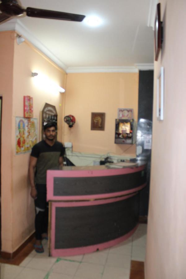 Hotel Diamond Palace Chandīgarh Exterior foto